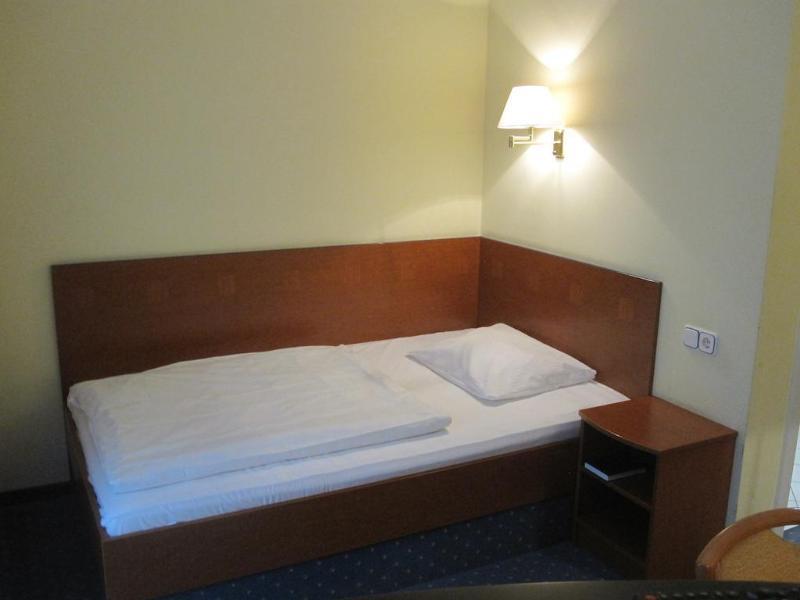 Hotel Amadeus Dresden Neustadt Kültér fotó